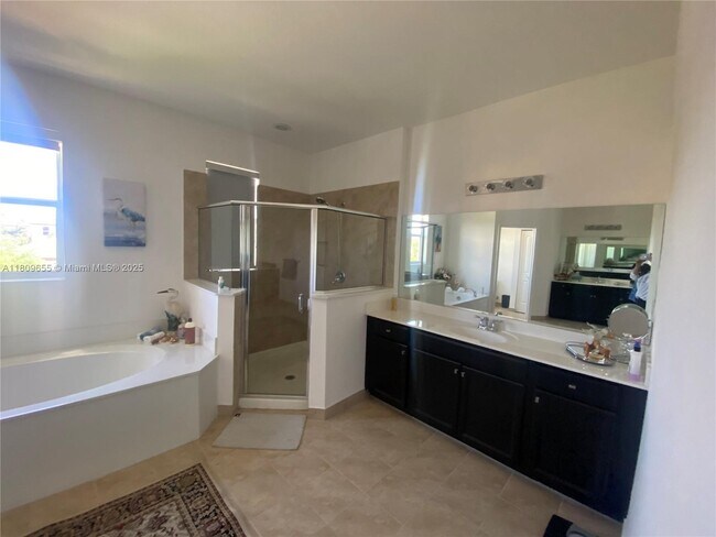 Building Photo - 25416 SW 121st Ct