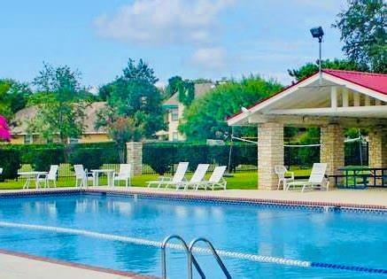 Building Photo - 12412 Deer Falls Dr