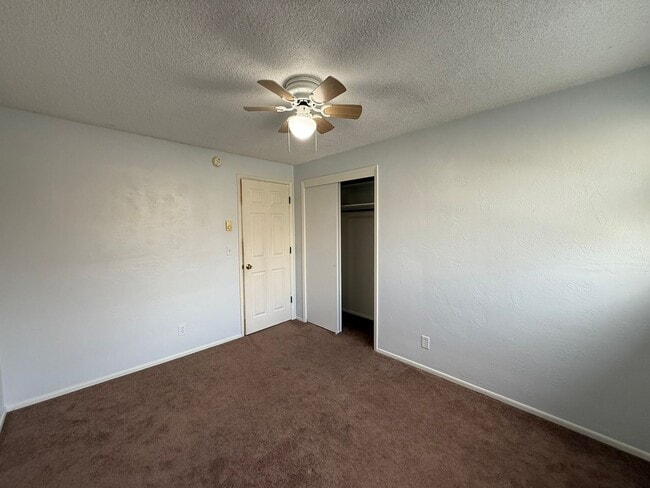 Building Photo - $500.00 OFF Move In Costs Special!