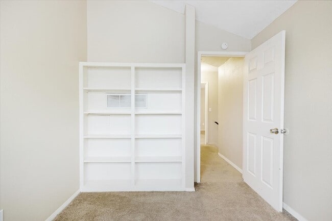 Building Photo - 3502 Ocee St