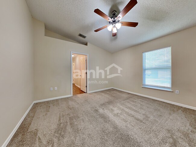 Building Photo - 12555 Belmont Lakes Dr