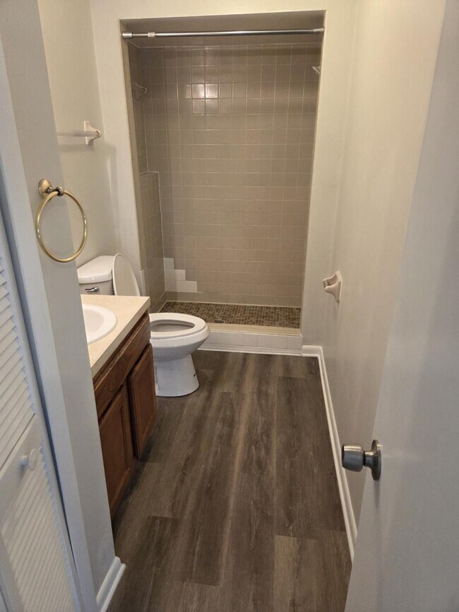 Building Photo - 2 bedroom in Middleburg FL 32068