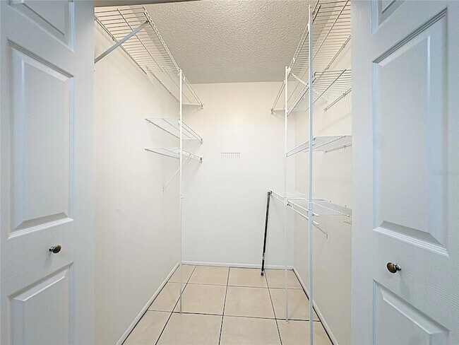 Building Photo - 4320 Middlebrook Rd