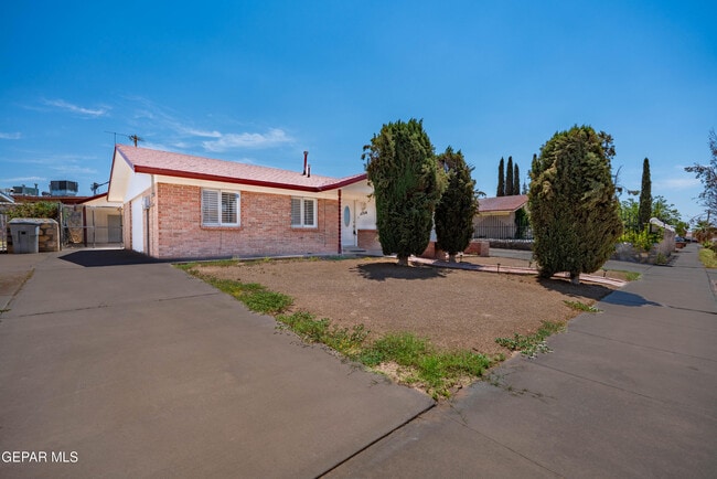 Building Photo - 11516 Meadowbrook Dr