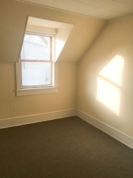 Building Photo - 86-92 Archibald Street