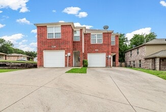 Building Photo - 929-931 Parkplace Ridge