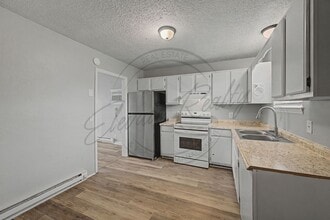 Building Photo - Updated Two Bedroom Ranch w/ Special!