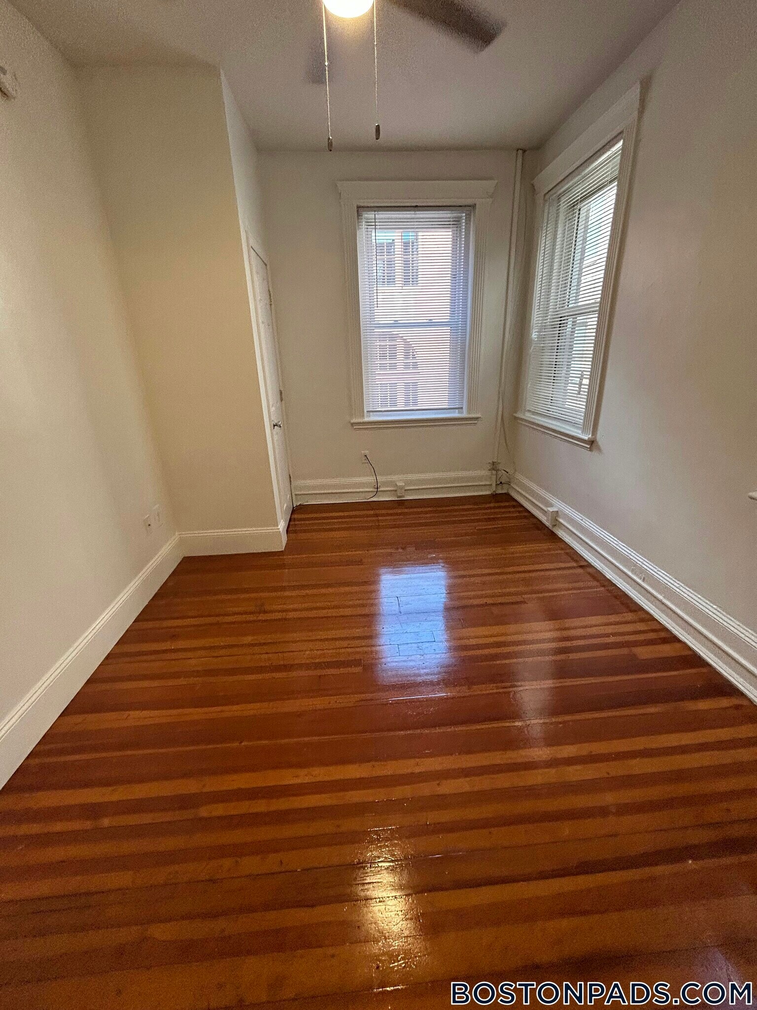 Building Photo - 64 Hemenway St