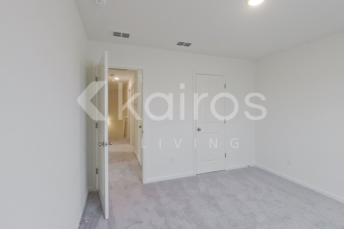 Building Photo - 634 Muster Fld Ct