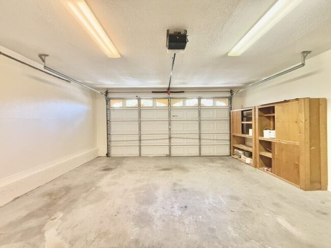 Building Photo - 14530 Alejo Ct