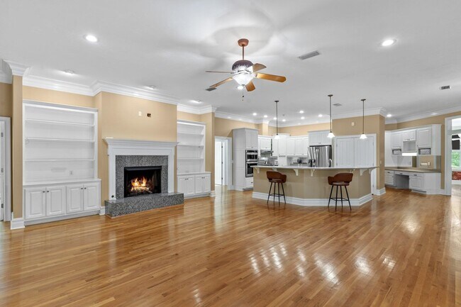 Building Photo - 8881 Winged Foot Dr