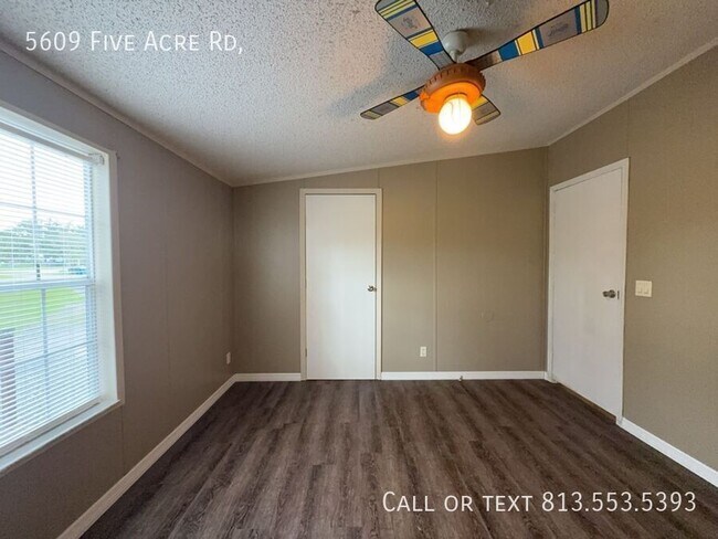 Building Photo - 5609 Five Acre Rd