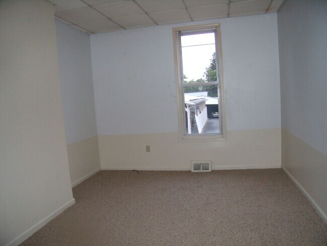 Building Photo - 14-16 S. Franklin St.