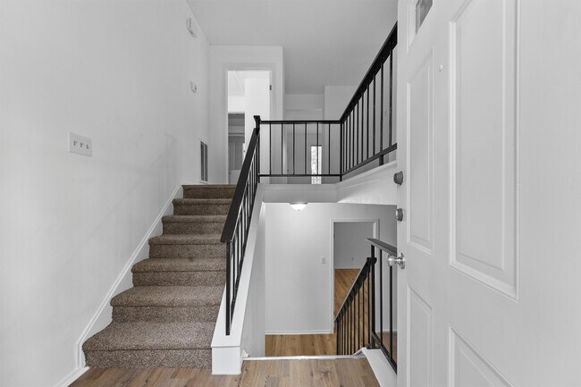 Building Photo - 2247 Oak Shores Dr