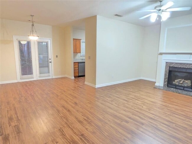 Building Photo - 1693 Southgate Mill Dr