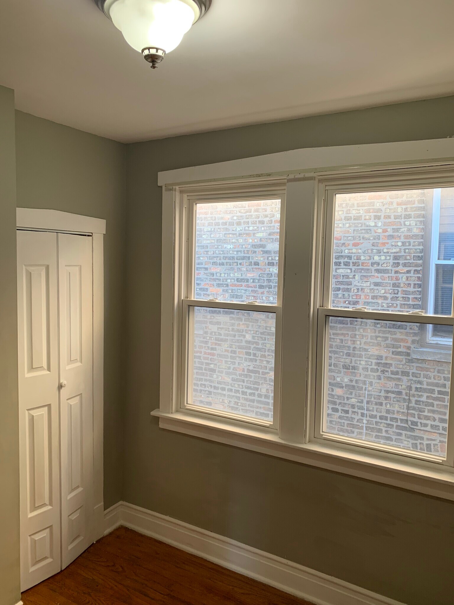 2nd Bedroom - 4704 W Waveland Ave