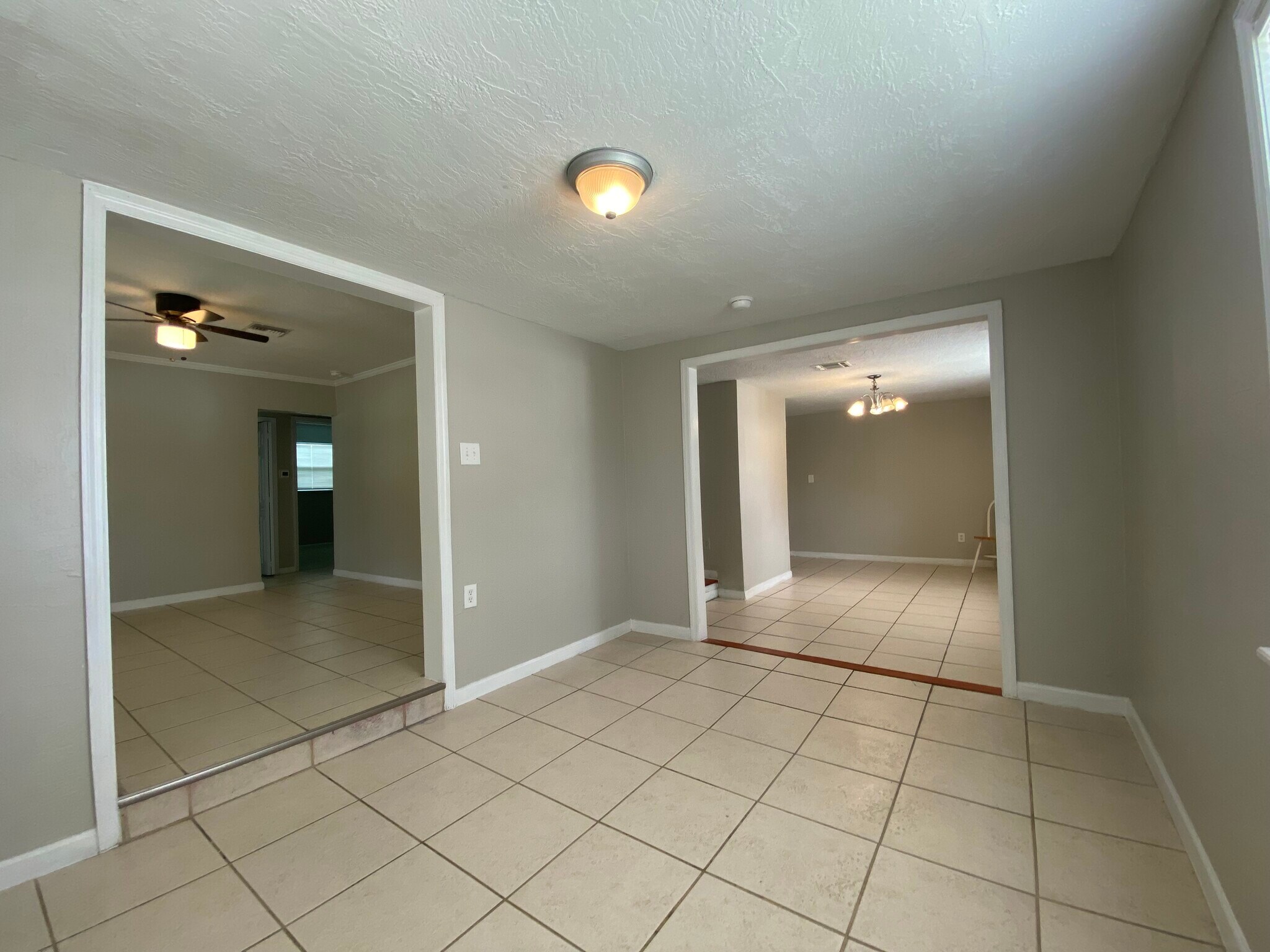 Fmaily room, living room, dinin area - 1701 26th St S