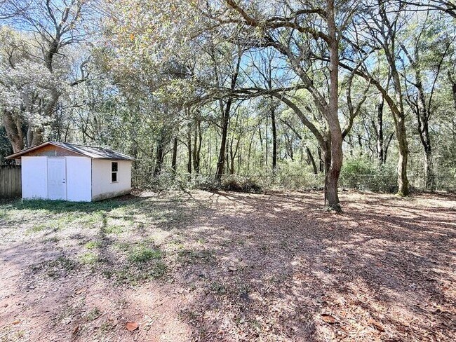 Building Photo - 4219 Crosswinds Drive