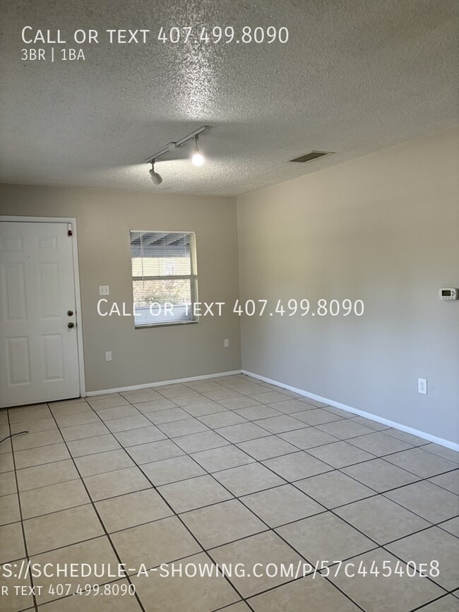 Building Photo - 830 Carver St