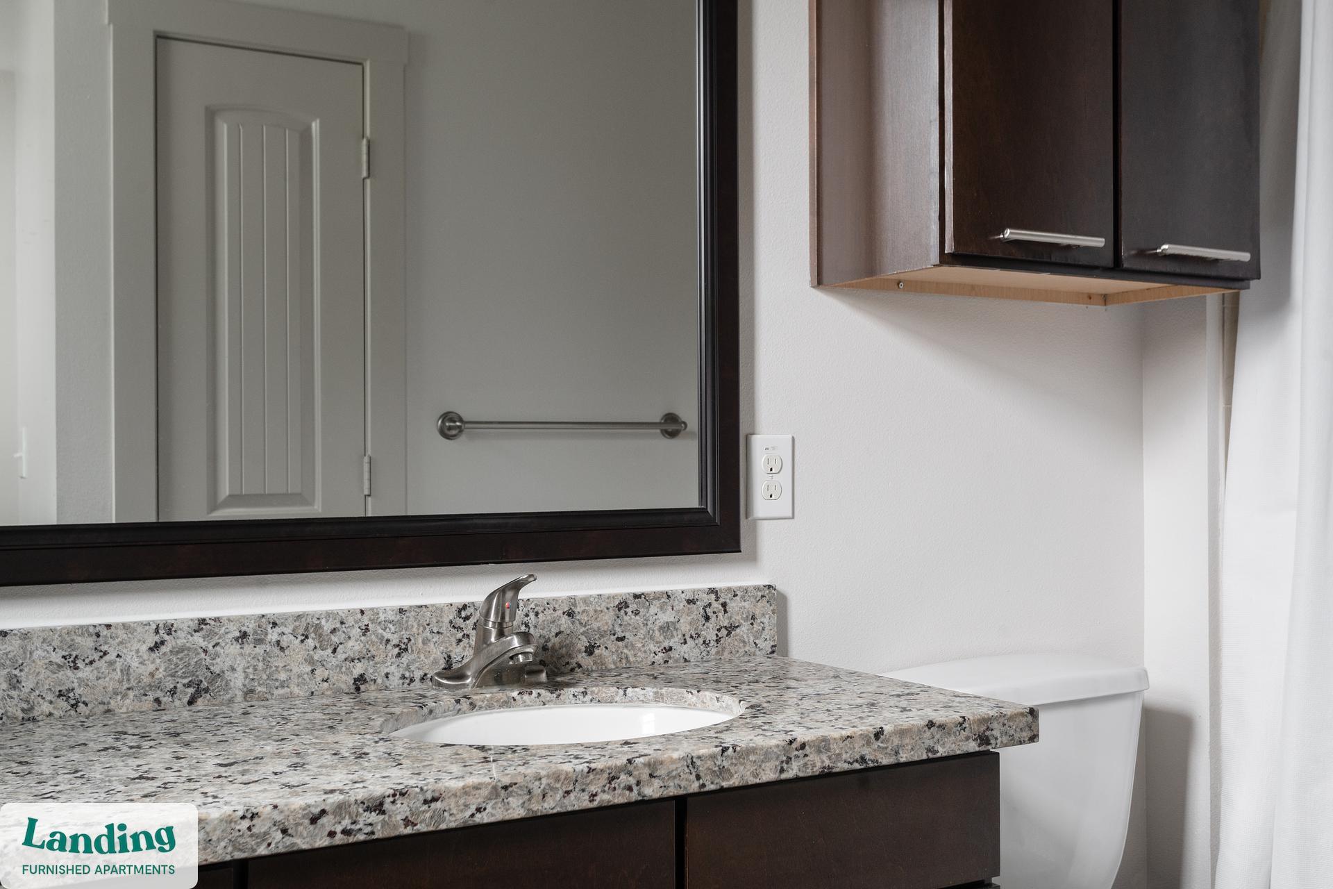 Building Photo - 10800 Lakeline Blvd