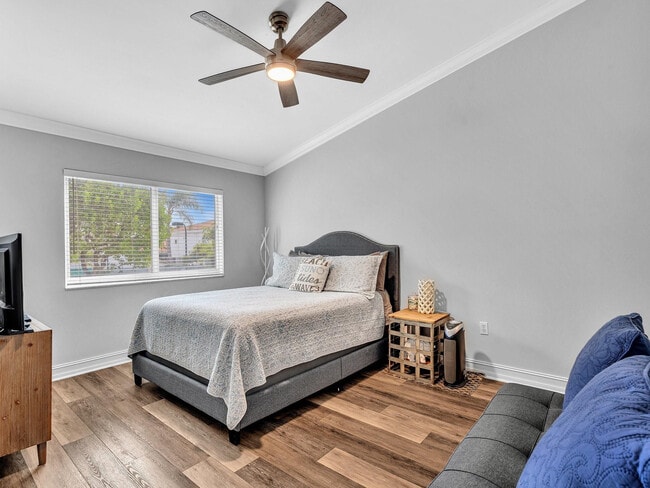 Building Photo - 3602 S Ocean Blvd