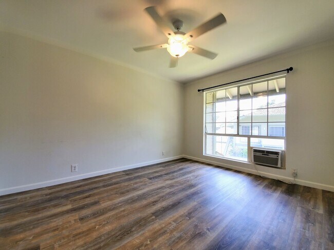 Building Photo - For Rent | 2 Bedroom, 1 Bathroom with 1 assigned parking stall at Kupono in Waipio Gentry