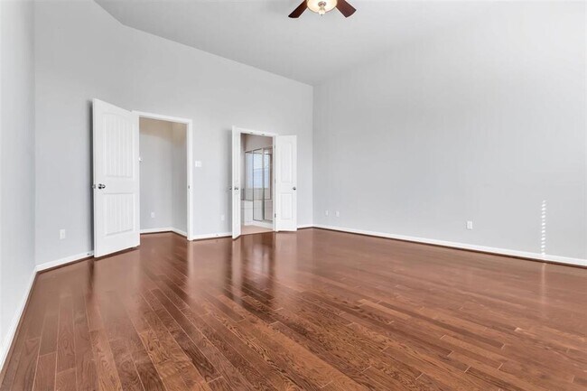 Building Photo - 131 Desert Rose Dr