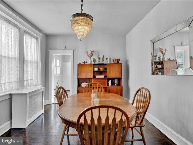 Building Photo - 2651 Aramingo Ave