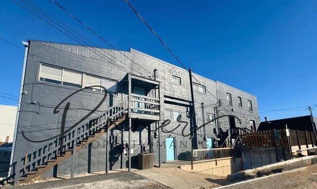 Building Photo - 6312 Raytown Rd