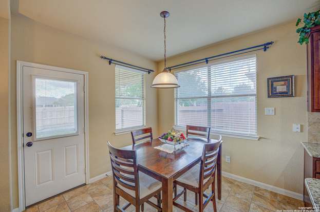 Building Photo - 398 Pecan Meadows
