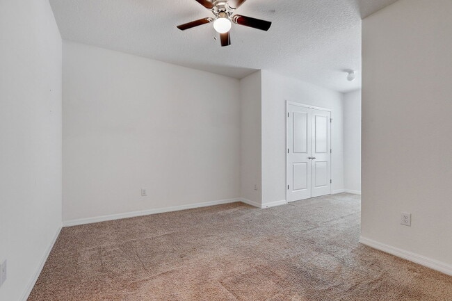 Building Photo - 1746 Hovenweep Rd