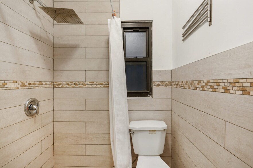 Building Photo - 428-430 West 47th Street-SI ID1021928P