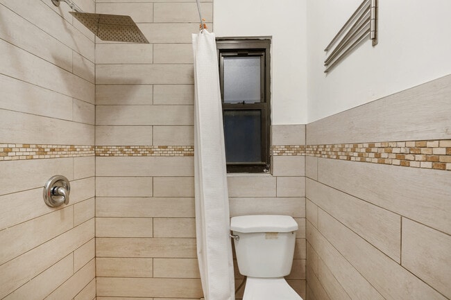Building Photo - 428-430-430 W 47th St