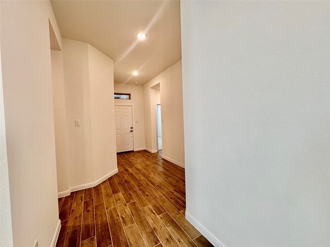 Building Photo - 8923 Moose Trl