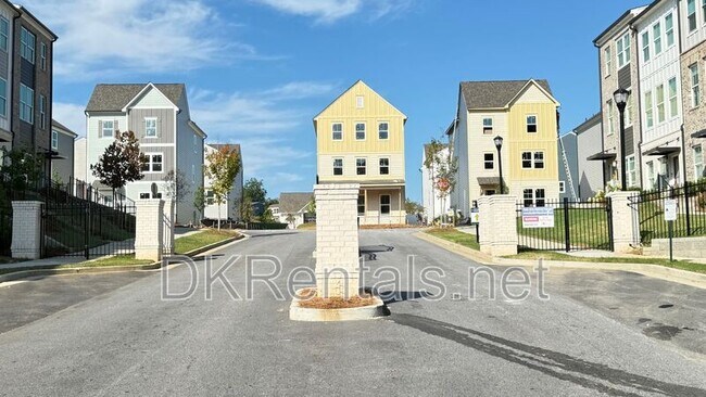 Building Photo - 1479 Creekside Cir NW