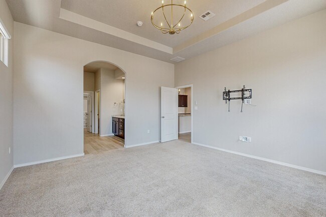 Building Photo - 6011 Buckthorn Ave NW