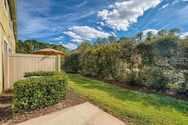 Building Photo - 3 Bed 2.5 Bath Townhome for Rent