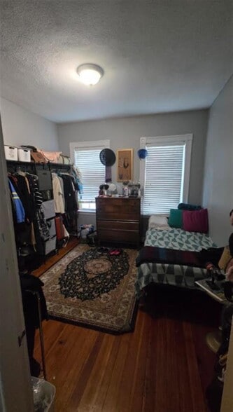 Building Photo - 835 Fellsway