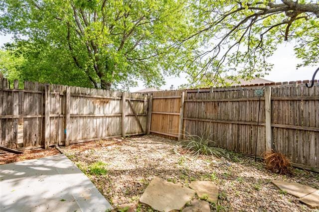 Building Photo - 408 Cambridge Dr