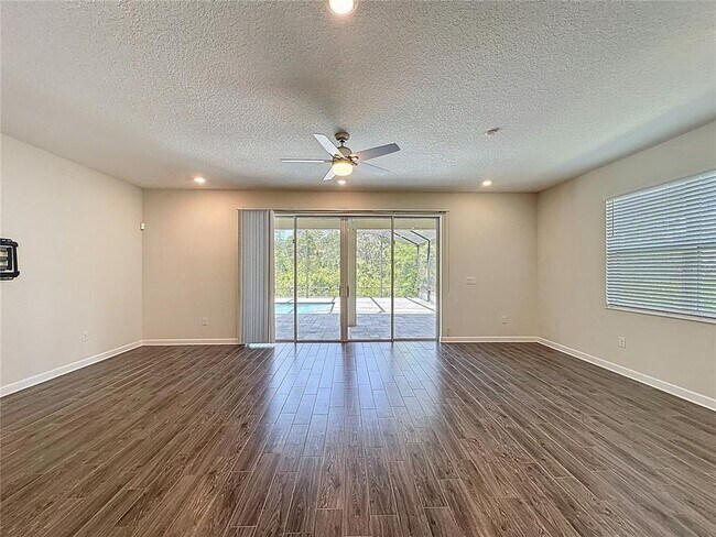 Building Photo - 521 Brunswick Dr