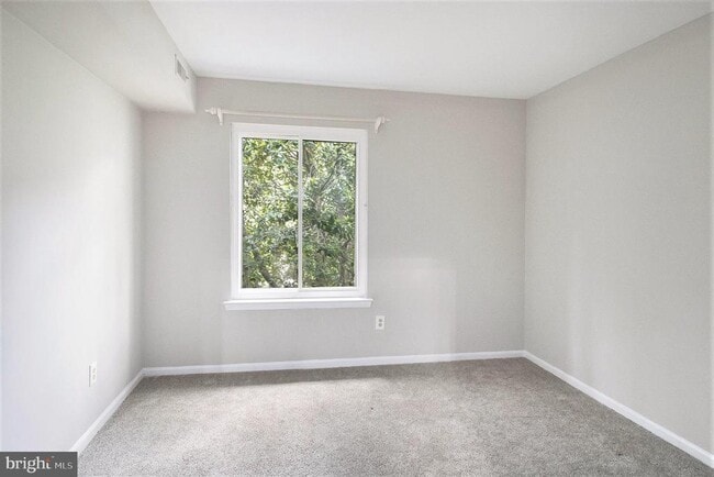 Building Photo - 1807 Mountainview Dr