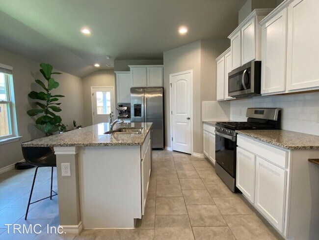Building Photo - 3 br, 2 bath House - 7621 HERD RIDER LN.