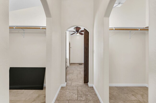 Building Photo - 155 Pioche Rd