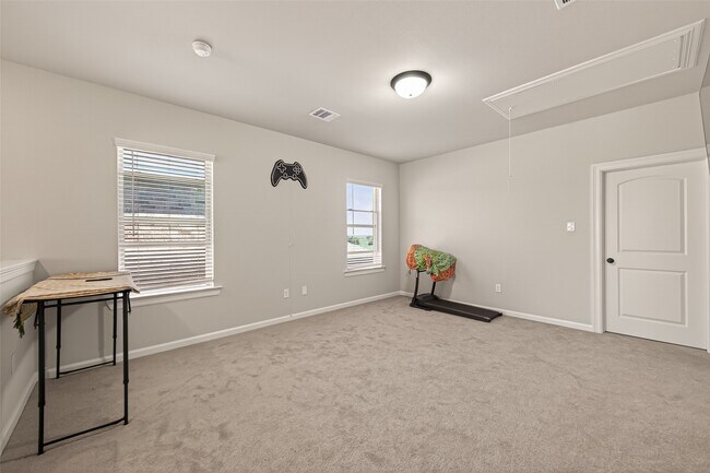 Building Photo - 1010 Gentle Nook Dr