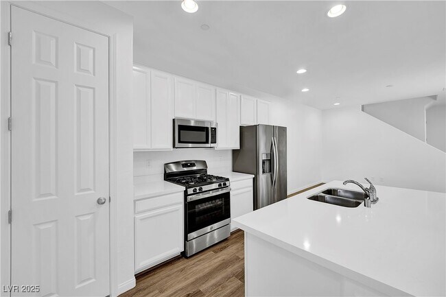 Building Photo - 11656 Bearpaw Meadow Ave