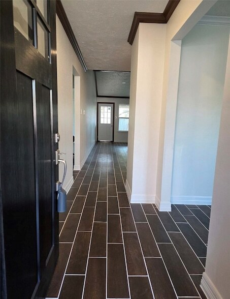 Building Photo - 7423 Weatherhill Ln