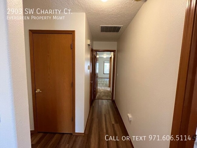 Building Photo - 2903 SW Charity Ct