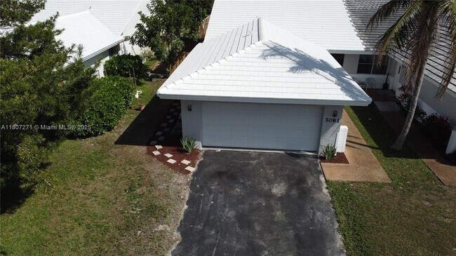 Primary Photo - 3081 NW 103rd Ln