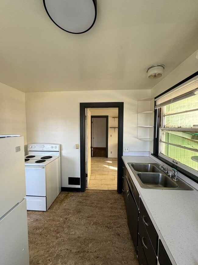 Building Photo - 417 NW 9th St