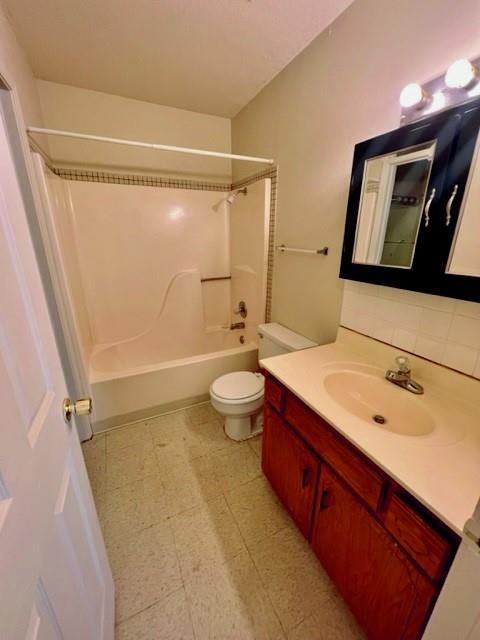 Building Photo - 506 Cormay Ct
